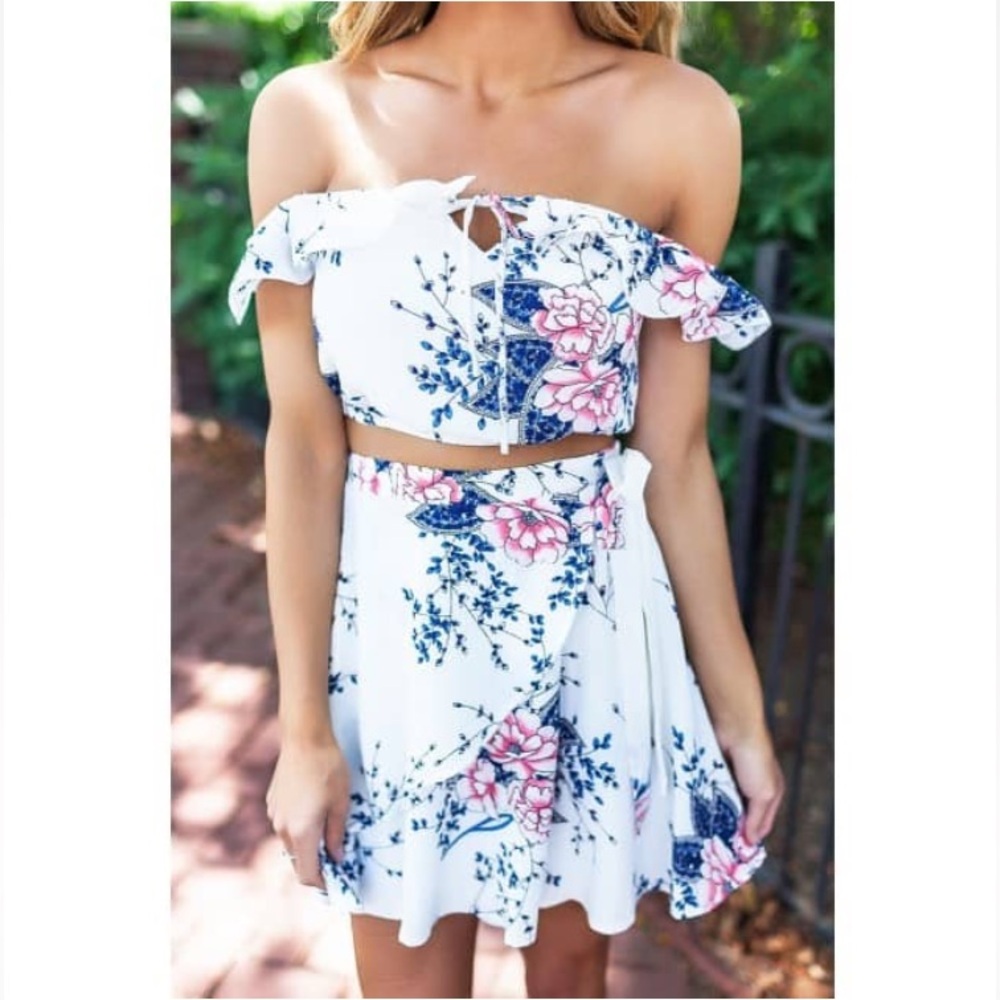 NWT White, Pink, and Blue Floral Matching Top and Skirt Set